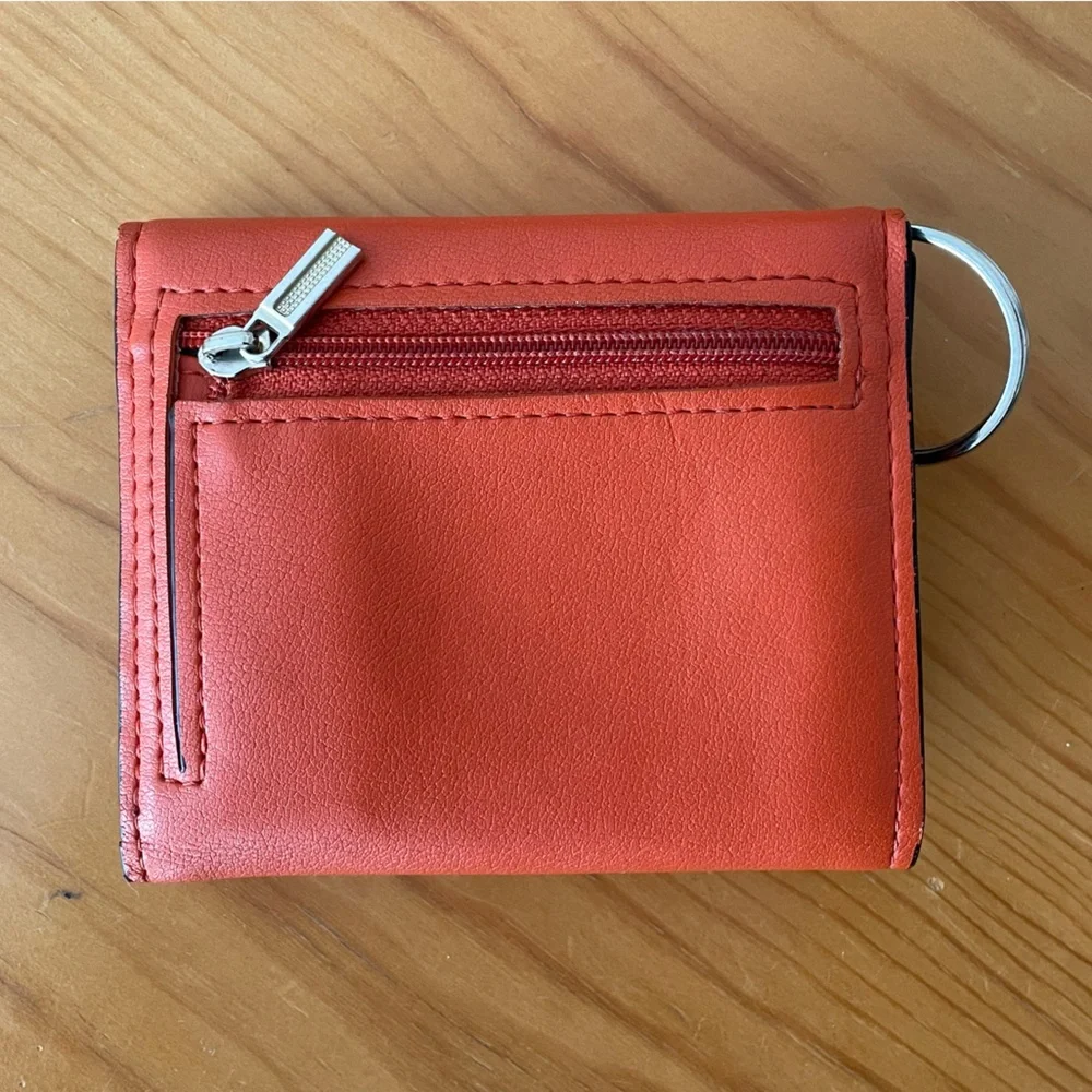 Like New! RFID Blocking Women's Trifold Wallet w/Zipper Pocket & Card Holder